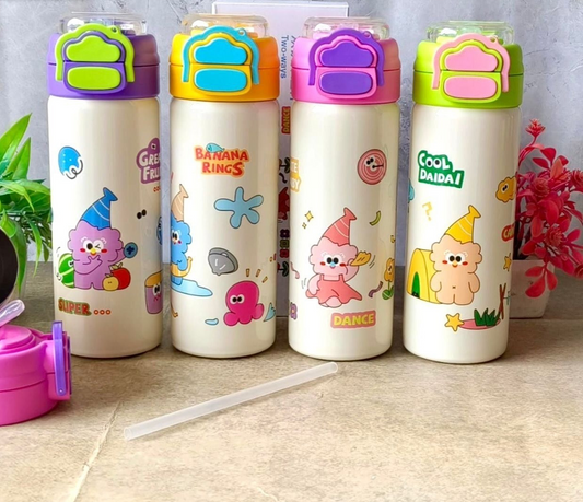 Cartoon characters sipper bottle