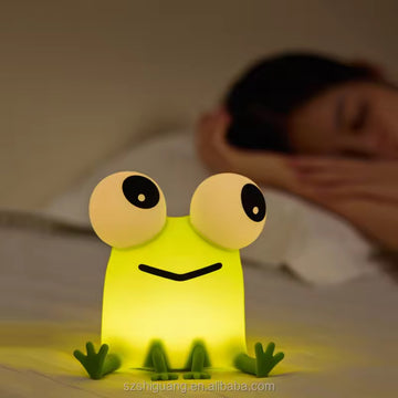 Kiwoo Frog Glow Silicone Night Lamp 🐸💚 - KIQOO