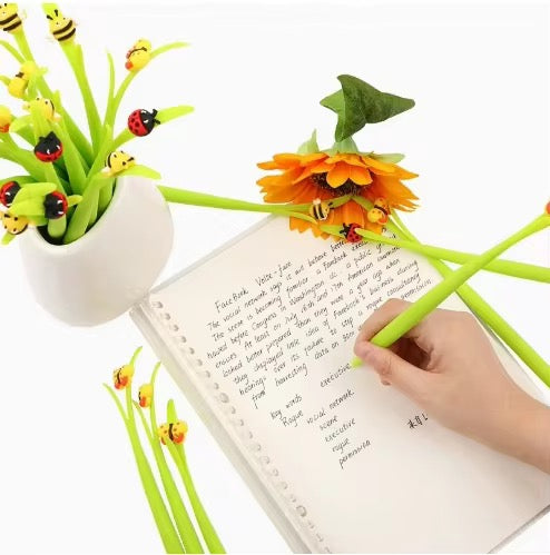 Kiwoo Grass Insect Wiggle Pen - KIQOO